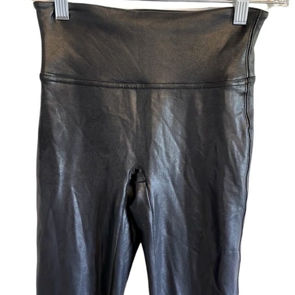SPANX Faux Leather Leggings Women’s Size Small Mid Rise Black - Picture 3 of 9